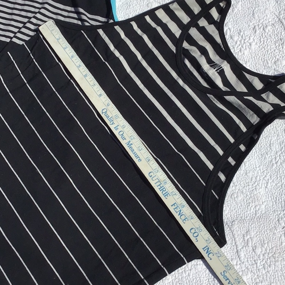 Zumiez Striped Men’s Tank Tops - Blue and Black 2 Pieces Bundle - Picture 5 of 8